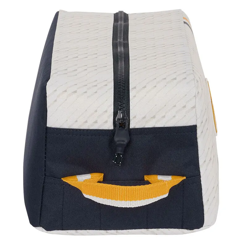 Real Madrid neszesszer táska termékfotó