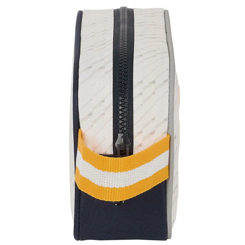 Real Madrid neszeszer táska termékfotó