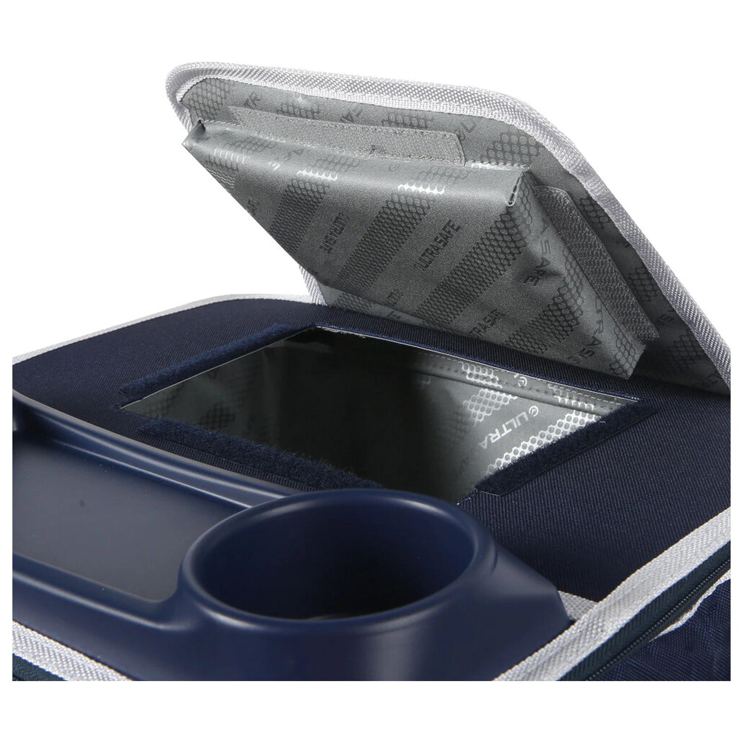 Real Madrid refrigerator cart and wheels termékfotó