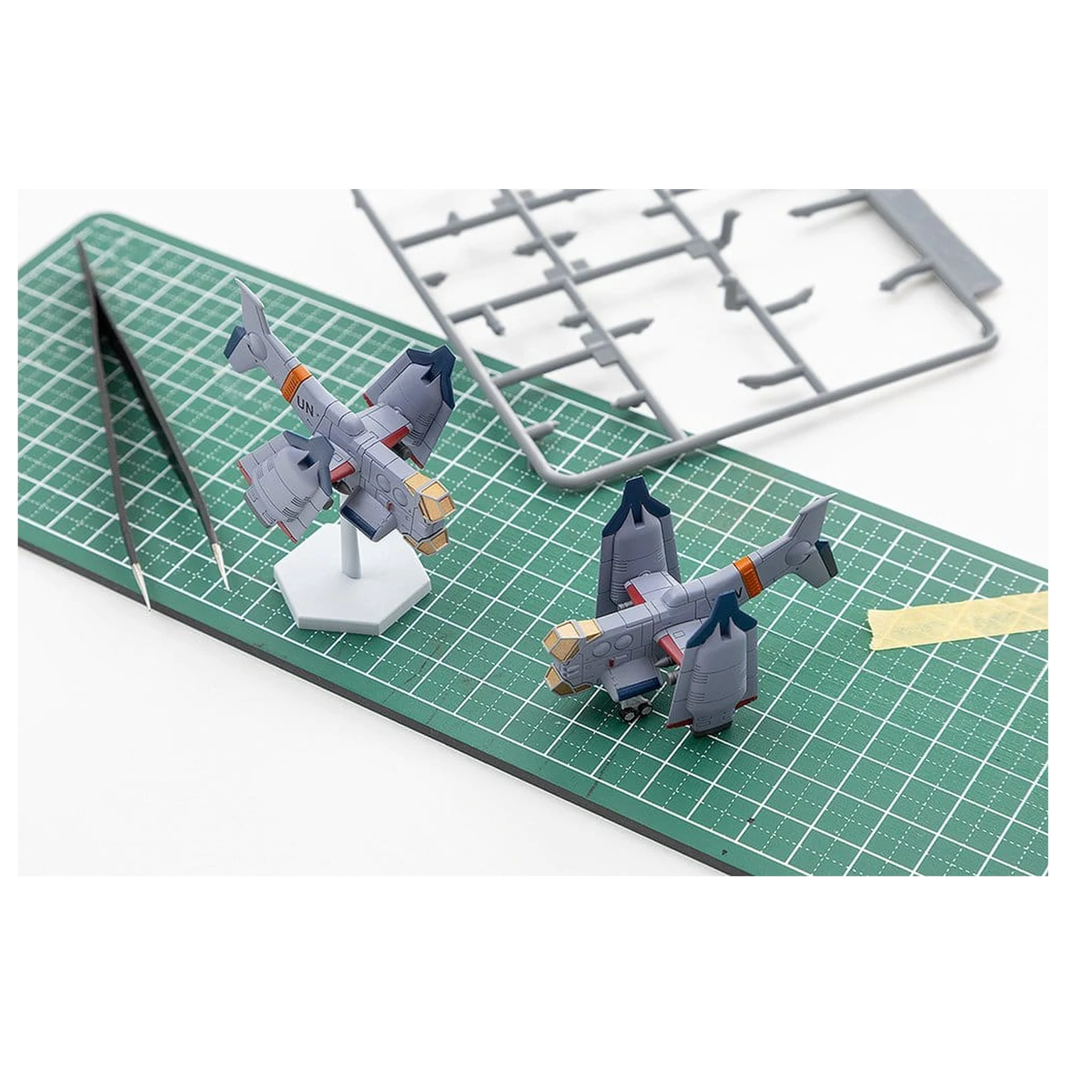 Rebuild of Evangelion SYUTO Tiny Scale Műanyag modell készlet UNAF Close Air Support VTOL Aircraft YAGR-3B 5 cm termékfotó