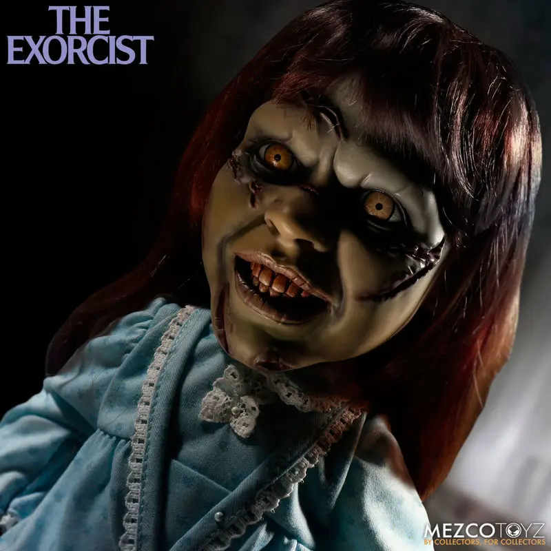 Regan Macneil Exorcist figura 38cm hanggal termékfotó
