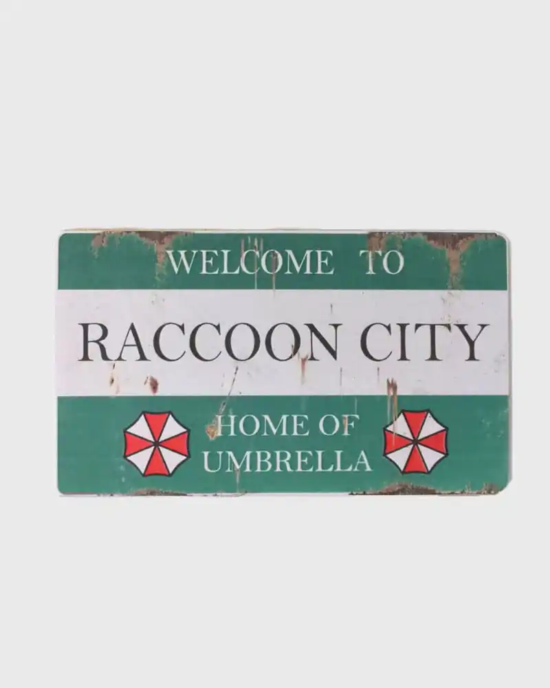 Resident Evil Mr. Racoon Weathered Edition plüss figura 30 cm termékfotó