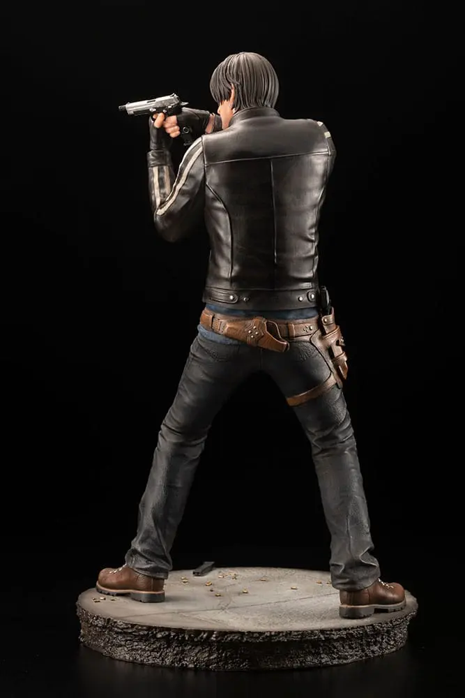 Resident Evil: Vendetta 1/6 Leon S. Kennedy szobor figura 29 cm termékfotó