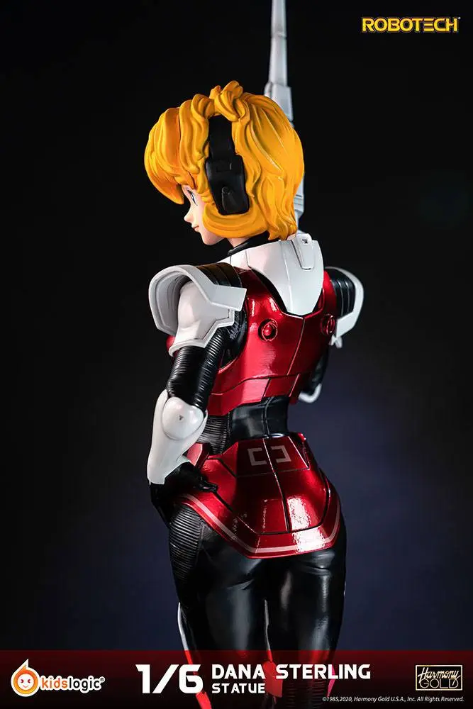 Robotech 1/6 ST17 Dana Sterling szobor figura 30 cm termékfotó