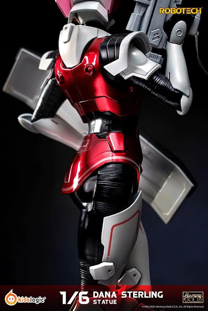 Robotech 1/6 ST17 Dana Sterling szobor figura 30 cm termékfotó
