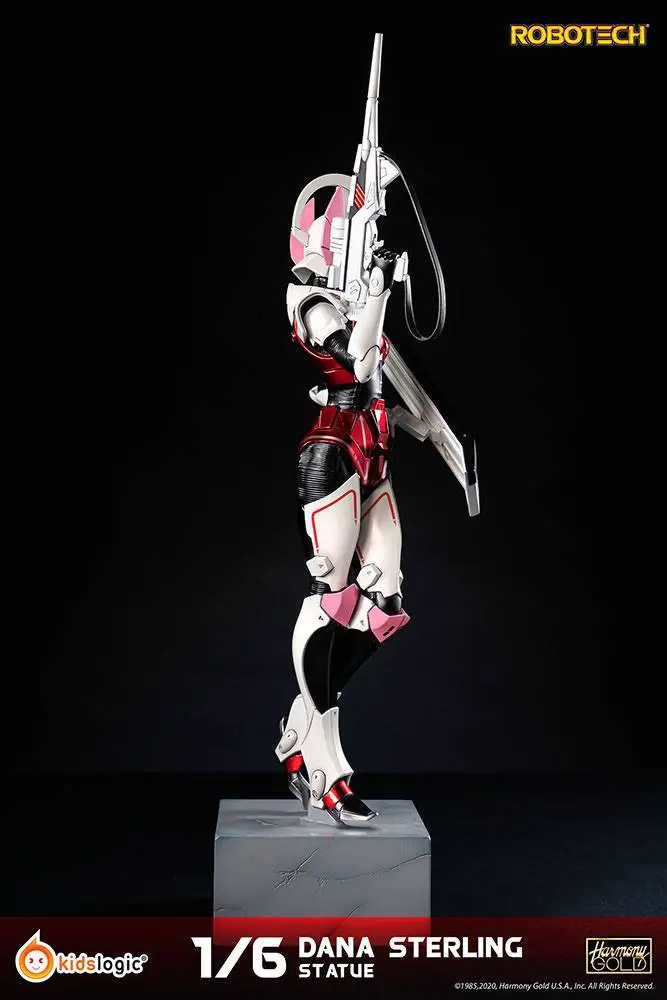 Robotech 1/6 ST17 Dana Sterling szobor figura 30 cm termékfotó