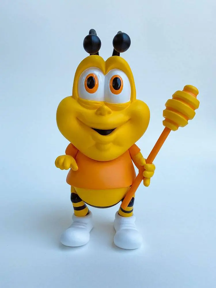 Ron English's Cereal Killers Honey Butt the Obese Bee Vinyl szobor figura 20 cm termékfotó