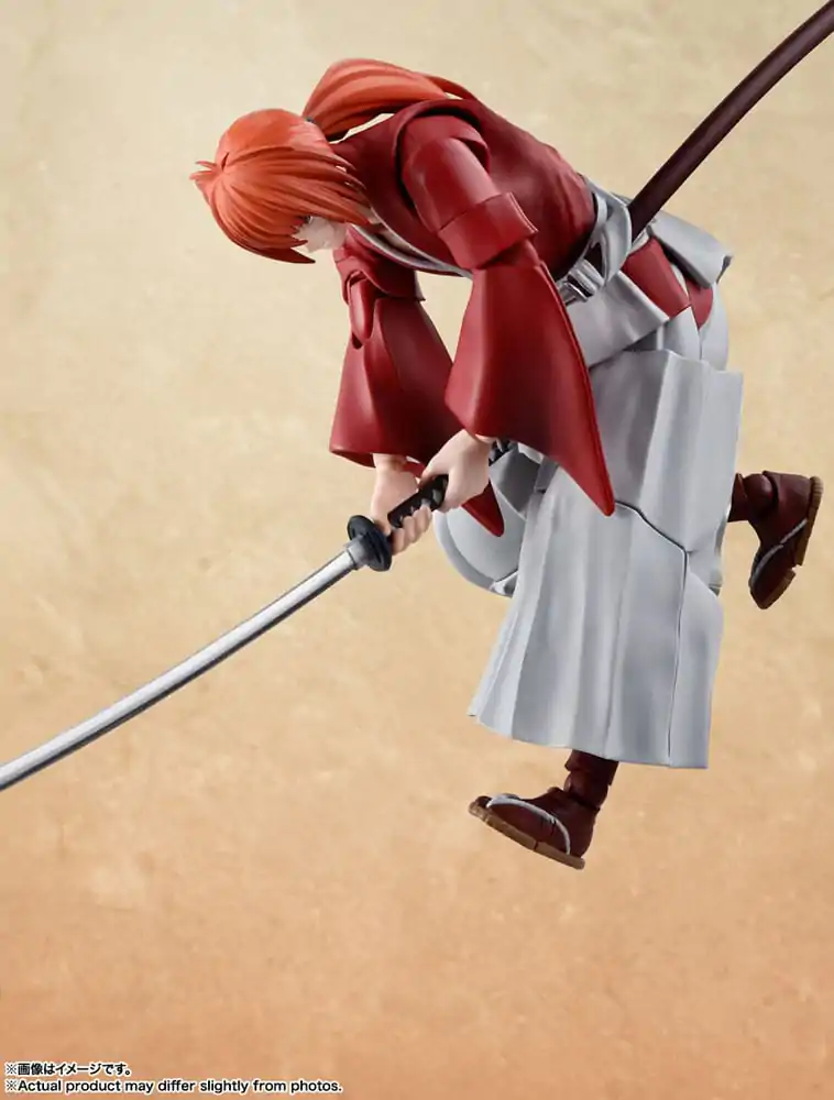 Rurouni Kenshin: Meiji Swordsman Romantic Story S.H. Figuarts akciófigura Kenshin Himura 13 cm termékfotó