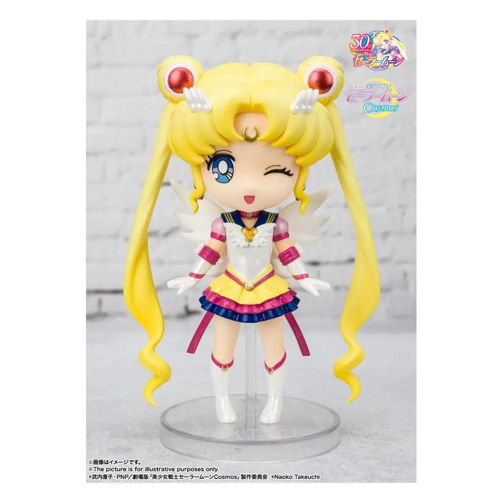 Sailor Moon Cosmos Figuarts mini akciófigura Eternal Sailor Moon 9 cm termékfotó