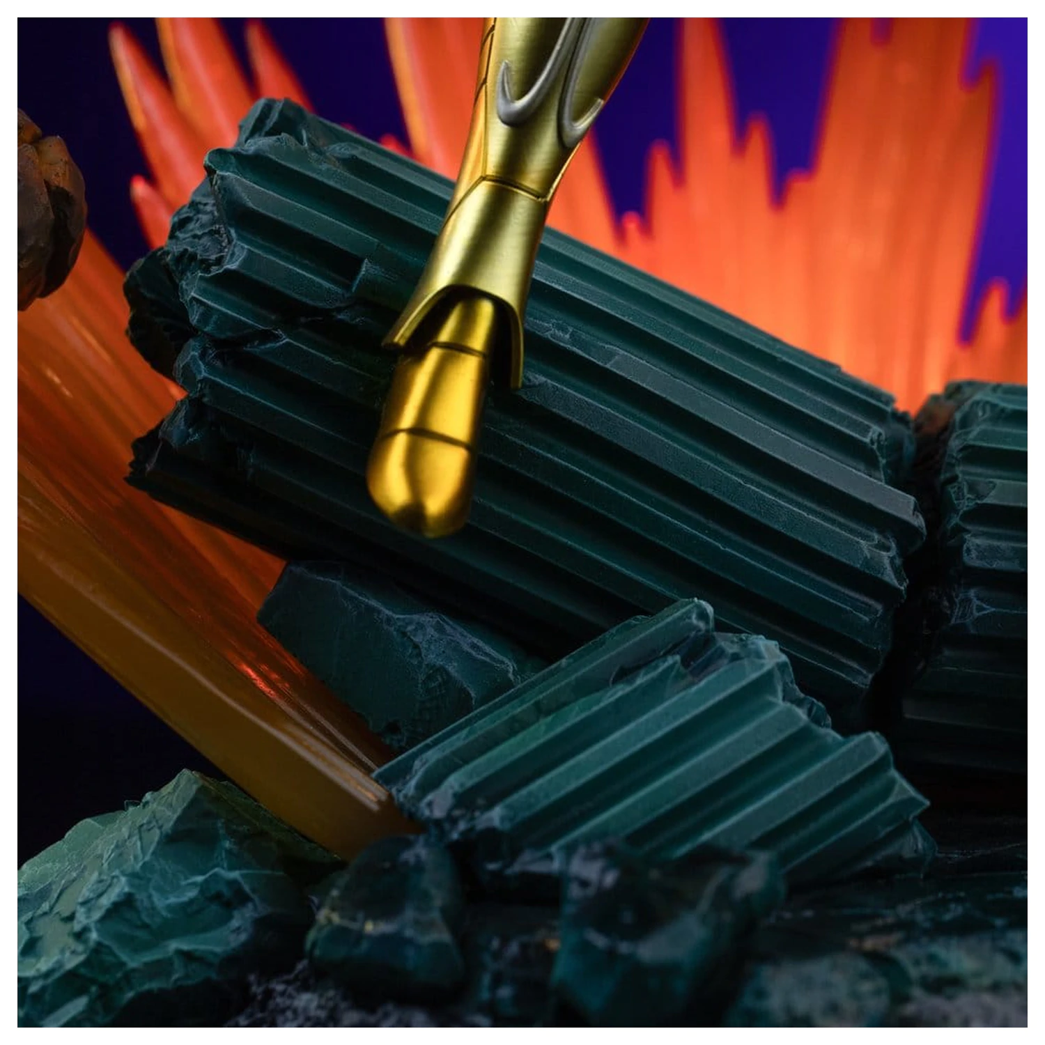 Saint Seiya Art Scale 1/10 Gemini Saga szobor figura 26 cm termékfotó