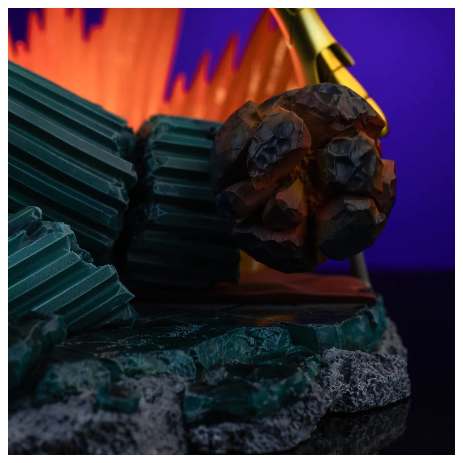 Saint Seiya Art Scale 1/10 Gemini Saga szobor figura 26 cm termékfotó