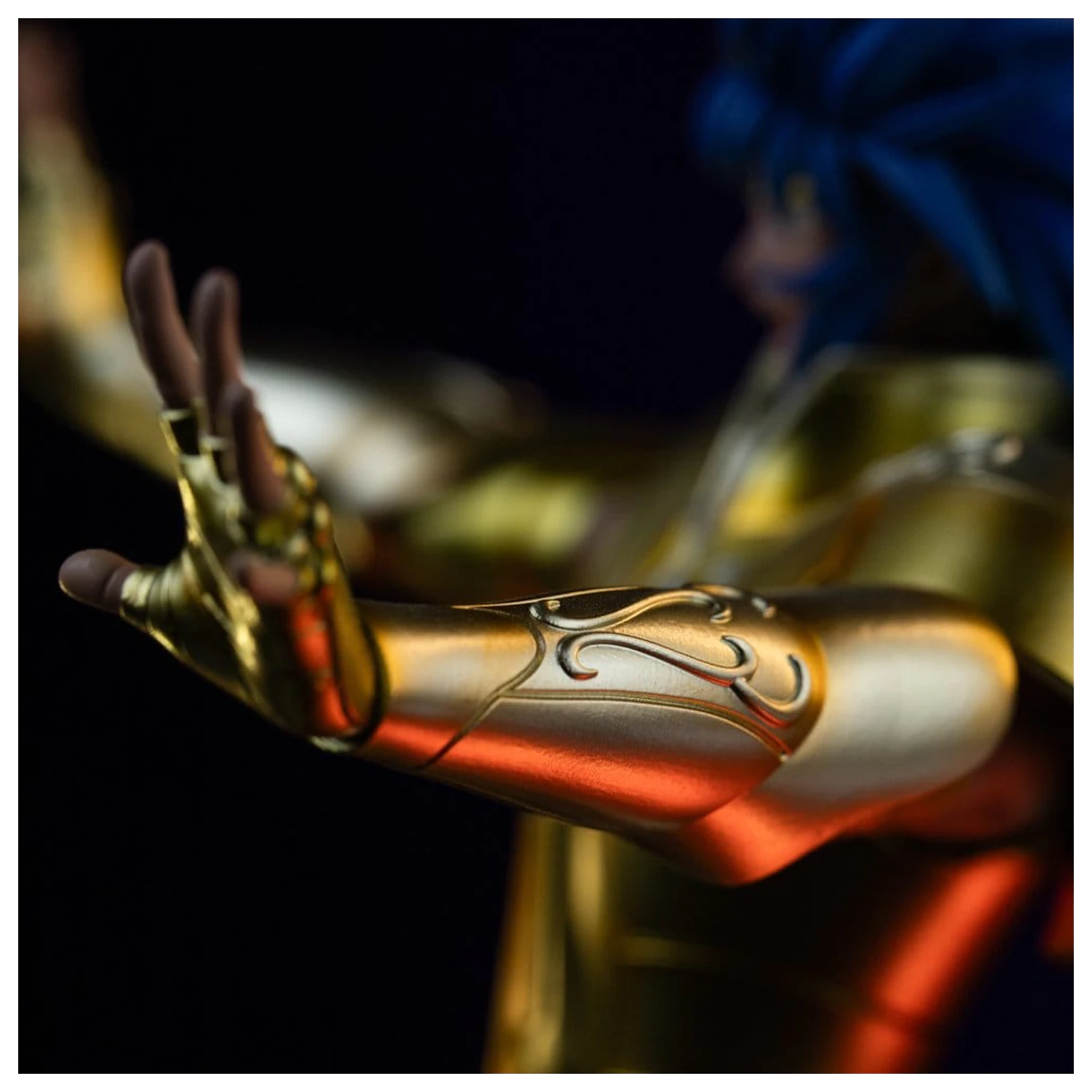 Saint Seiya Art Scale 1/10 Gemini Saga szobor figura 26 cm termékfotó
