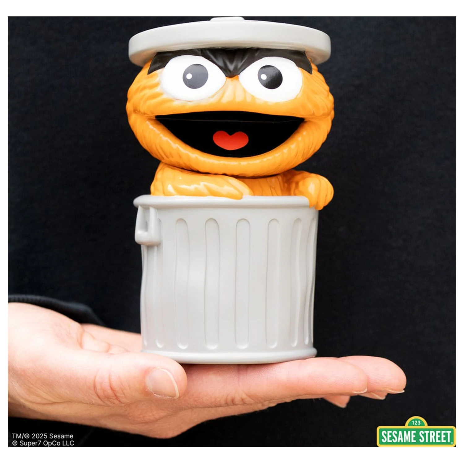 Sesame Street FUN! FUN! Vinyl figura Oscar the Grouch (Orange) 13 cm   termékfotó