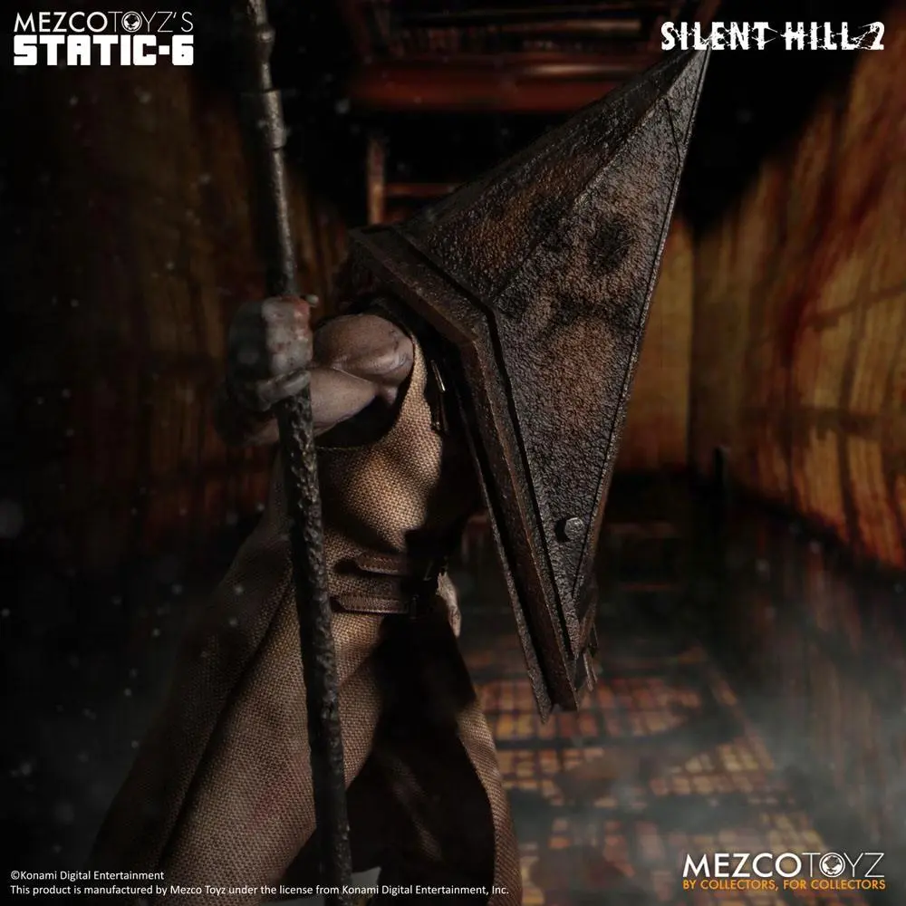 Silent Hill 2 1/6 Red Pyramid Thing PVC szobor figura 42 cm termékfotó