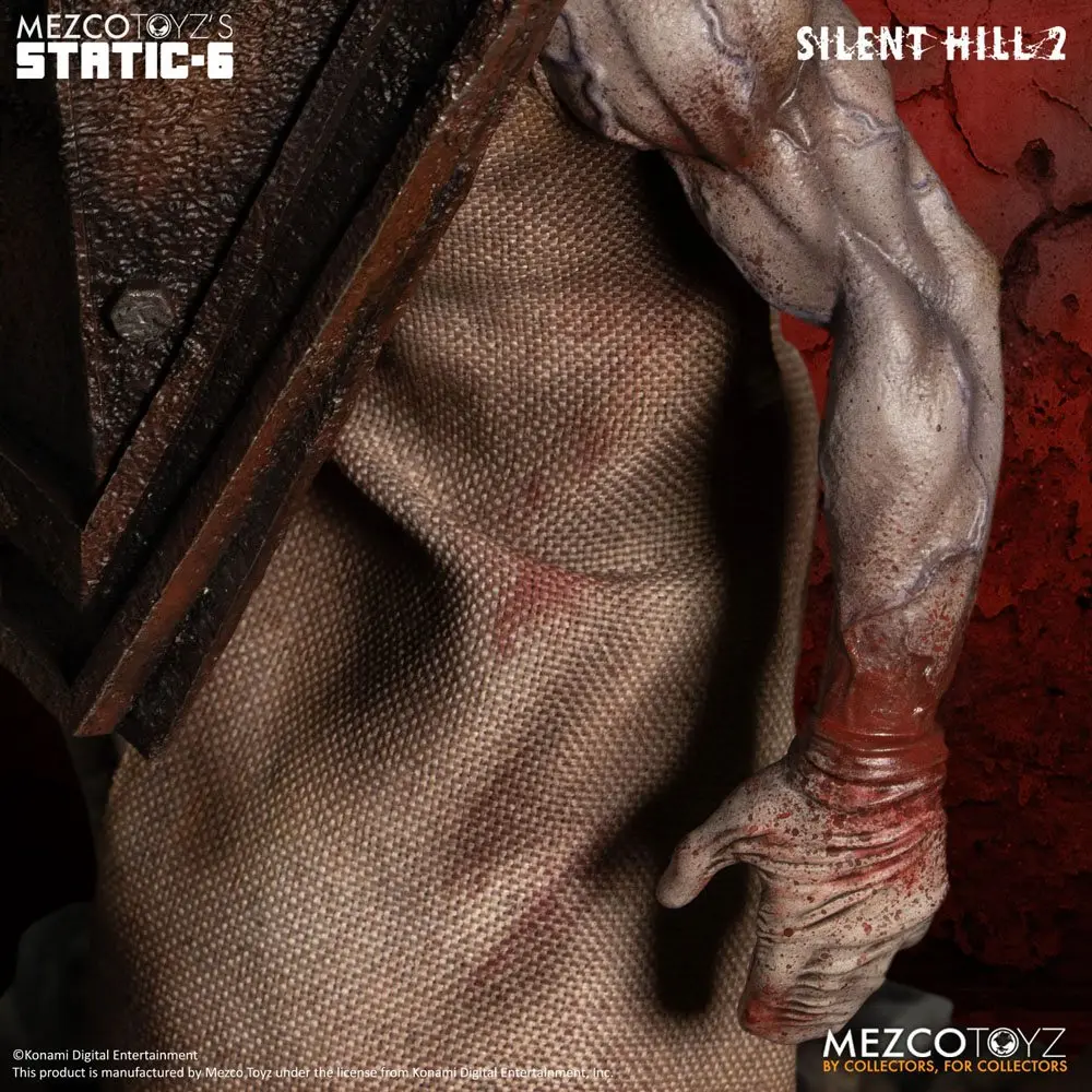 Silent Hill 2 1/6 Red Pyramid Thing PVC szobor figura 42 cm termékfotó