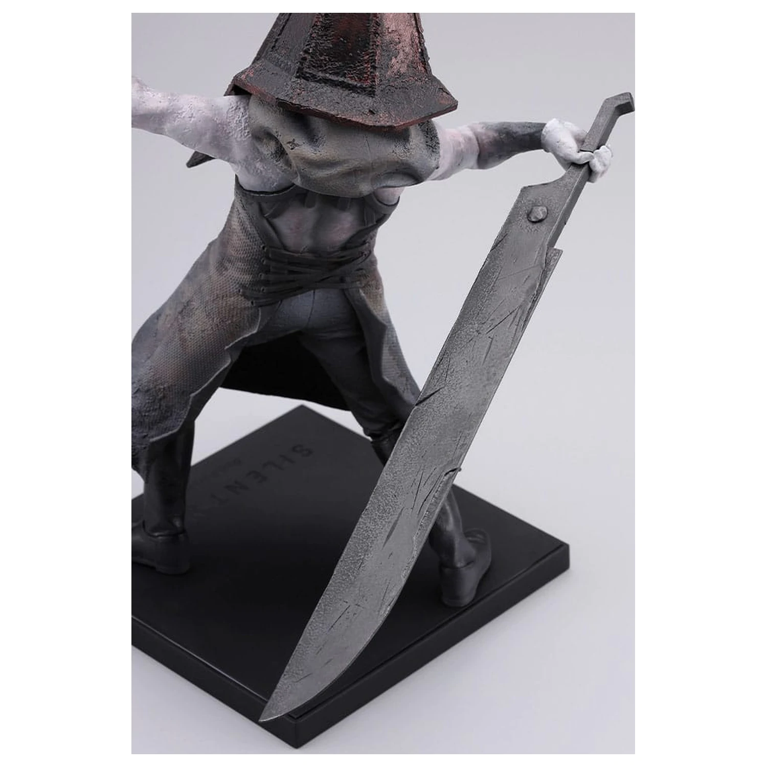 Silent Hill 2 Oshi Works 1/7 Red Pyramid Thing szobor figura 26 cm      termékfotó