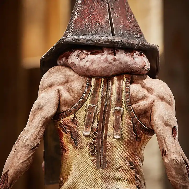 Silent Hill Red Pyramid Thing PVC szobor figura 30 cm termékfotó