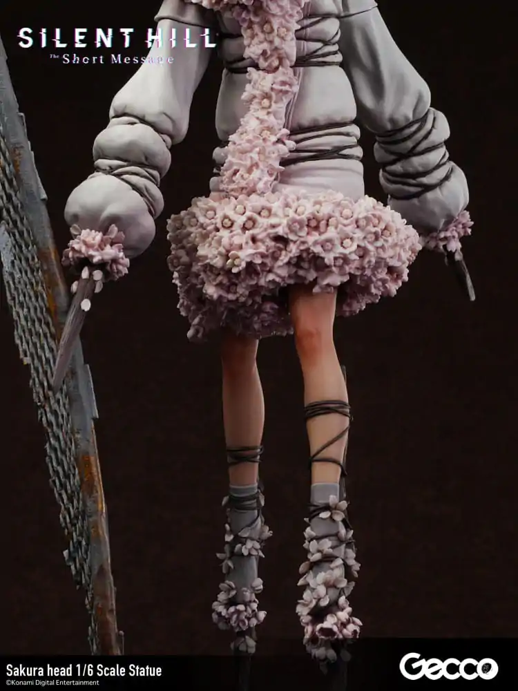 Silent Hill: The Short Message 1/6 Sakura head szobor figura 41 cm termékfotó