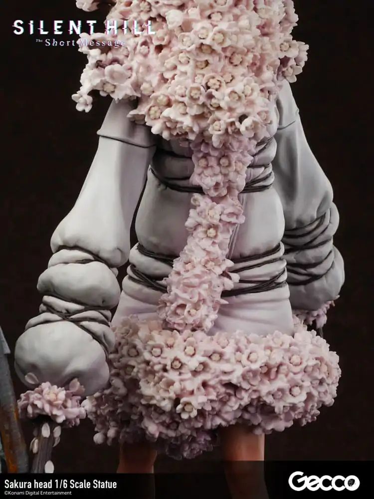 Silent Hill: The Short Message 1/6 Sakura head szobor figura 41 cm termékfotó