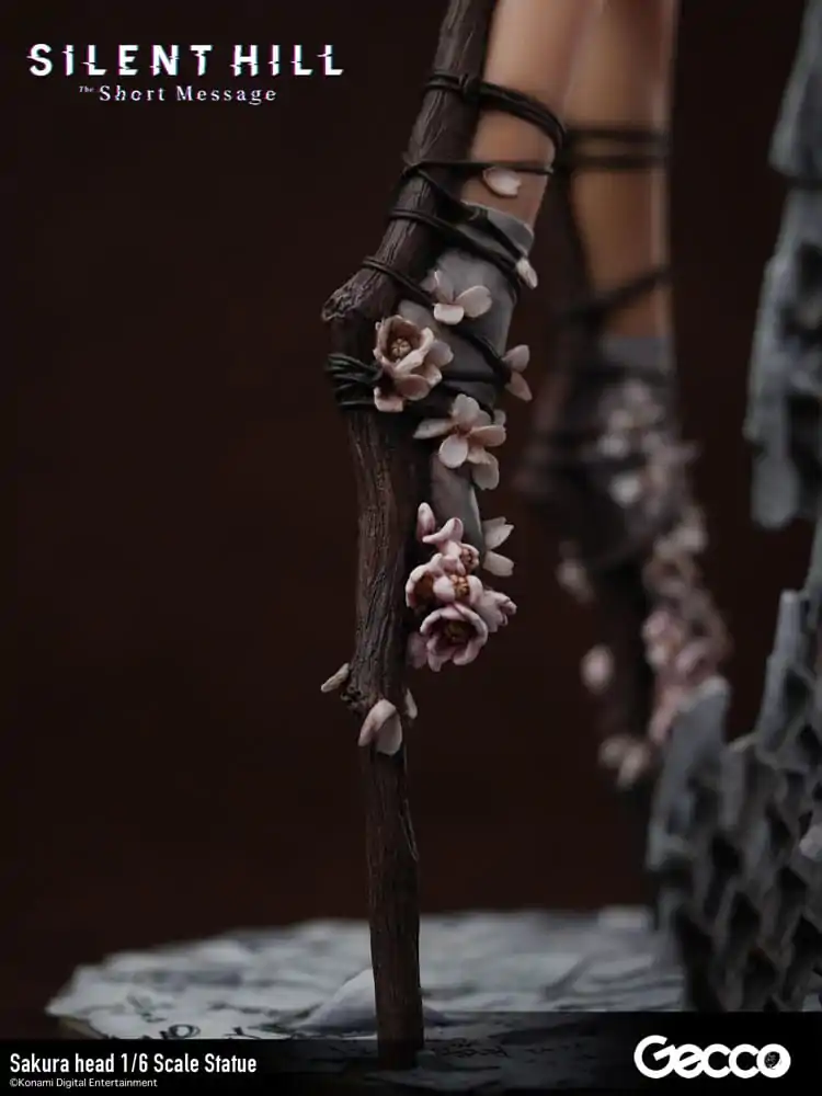 Silent Hill: The Short Message 1/6 Sakura head szobor figura 41 cm termékfotó