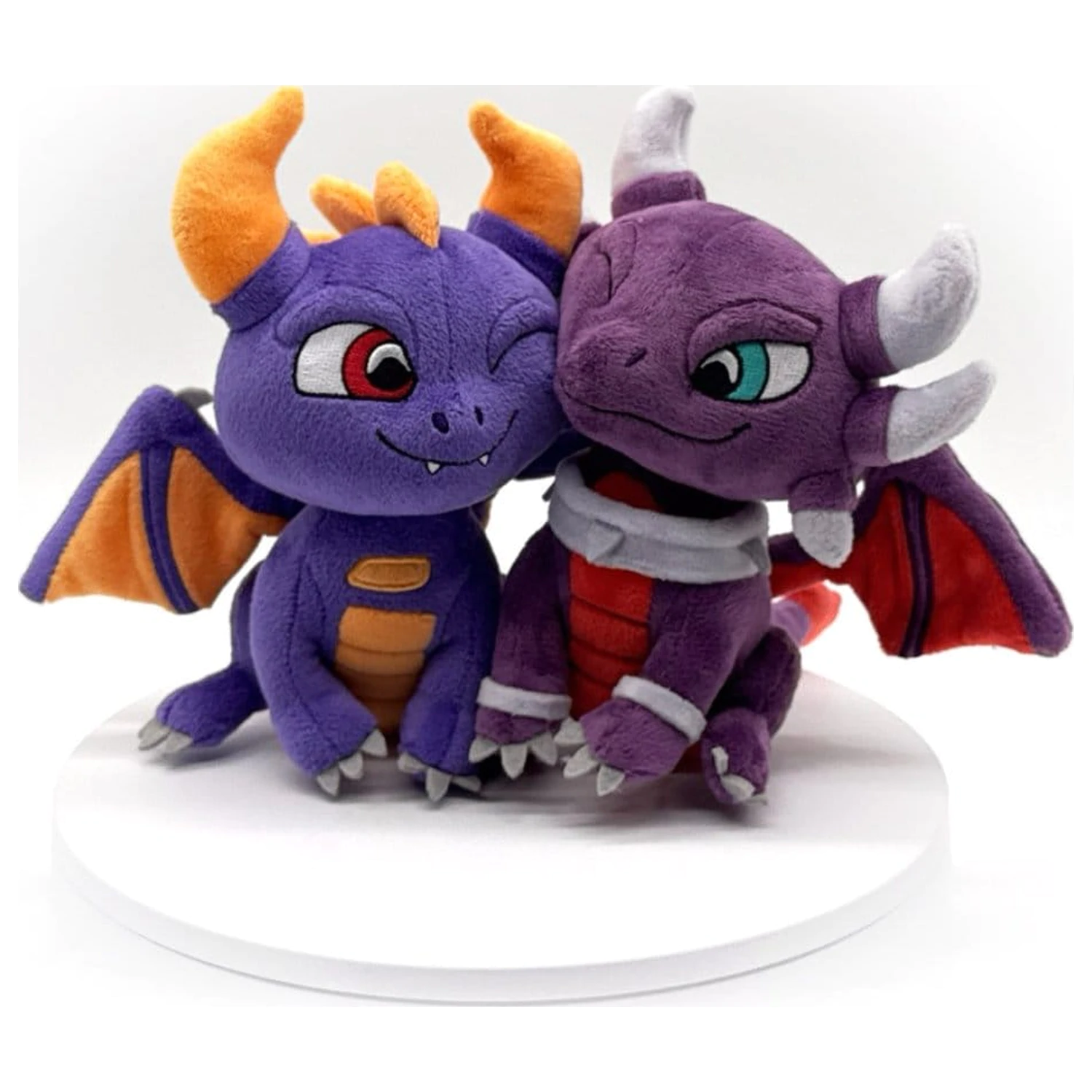 Skylanders Valentine´s Spyro & Cynder 2 db-os plüss figura csomag 15 cm      termékfotó