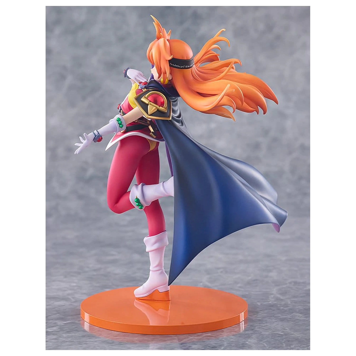 Slayers Lina Inverse Light Novel PVC figura 16 cm termékfotó