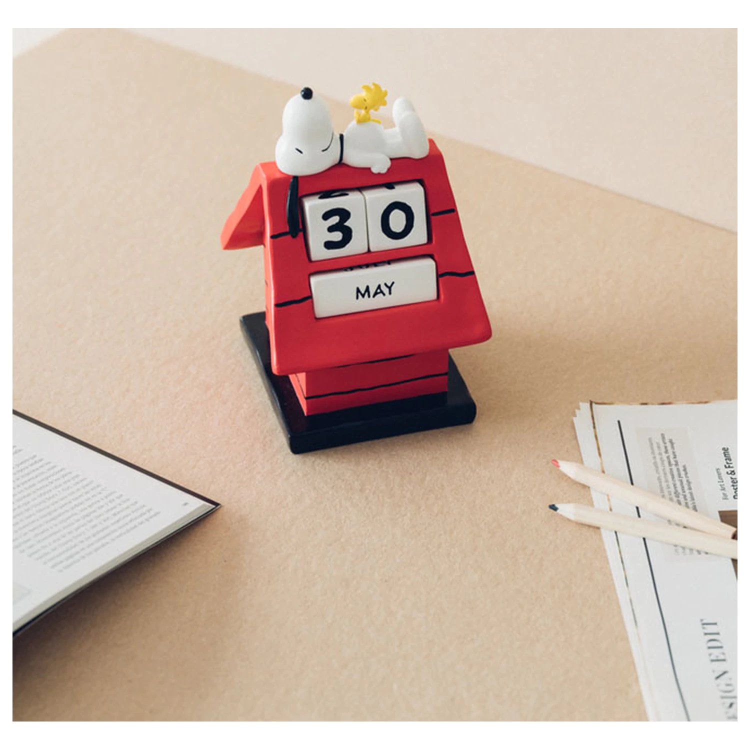 Snoopy Doghouse 3D öröknaptár naptár termékfotó