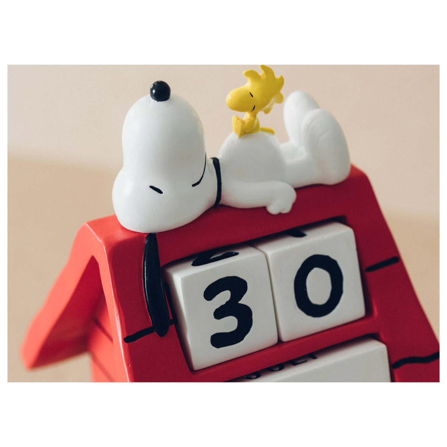 Snoopy Doghouse 3D öröknaptár naptár termékfotó