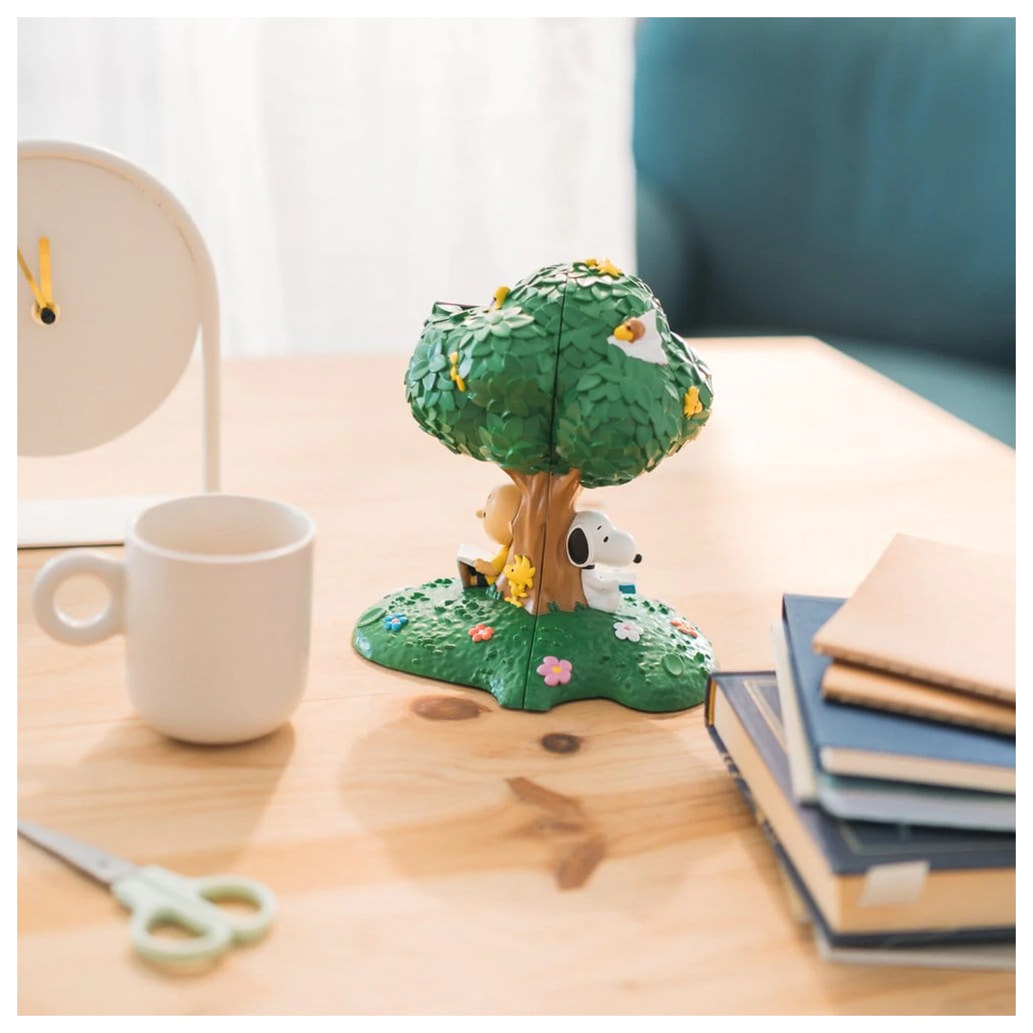 Snoopy könyvtámasz 16 cm termékfotó