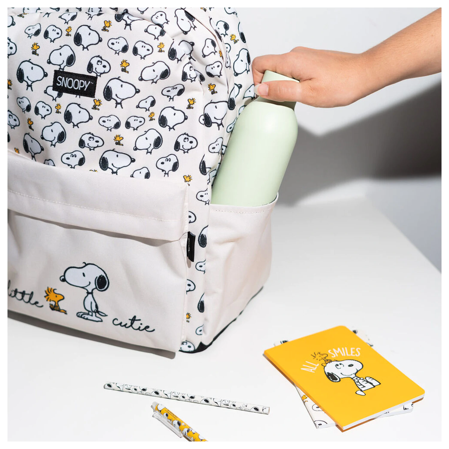 Snoopy Lazy Days táska hátizsák 41cm termékfotó