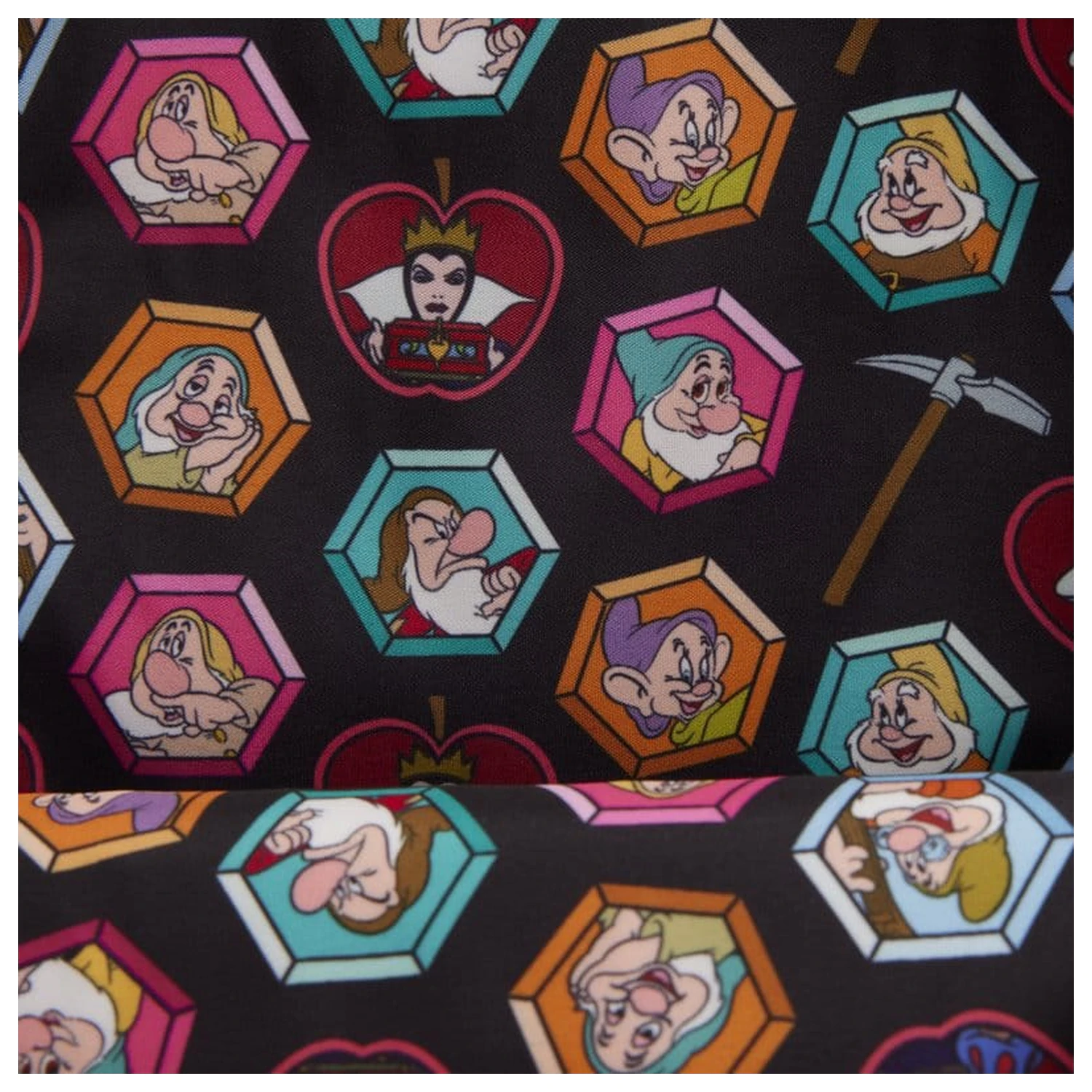 Snow White válltáska  termékfotó