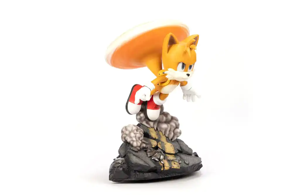 Sonic the Hedgehog 2 Tails Standoff szobor figura 32 cm termékfotó