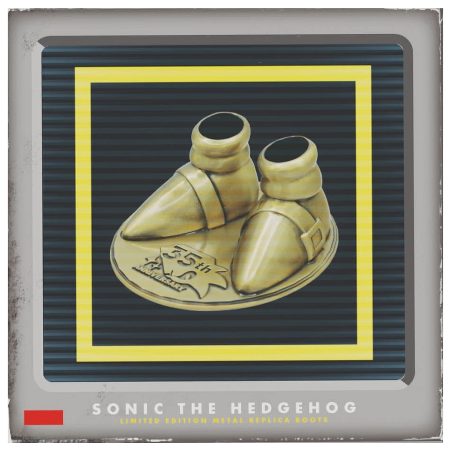 Sonic the Hedgehog replika 35th Anniversary Metal Boot Limitált kiadás termékfotó