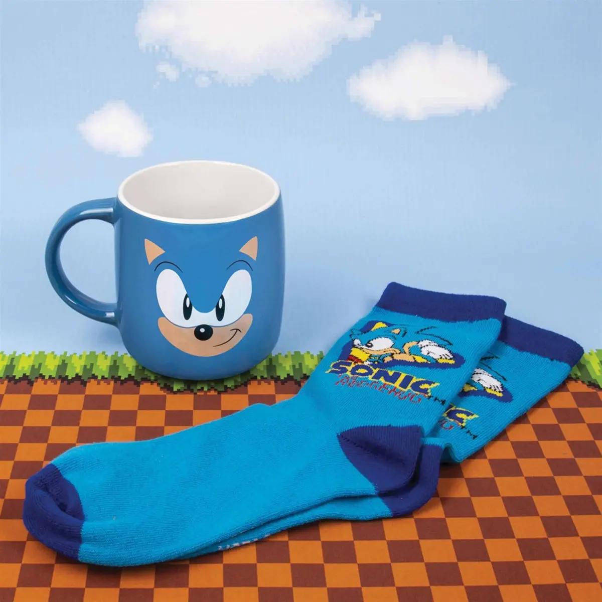 Sonic the Hedgehog Sonic bögre és zokni csomag termékfotó