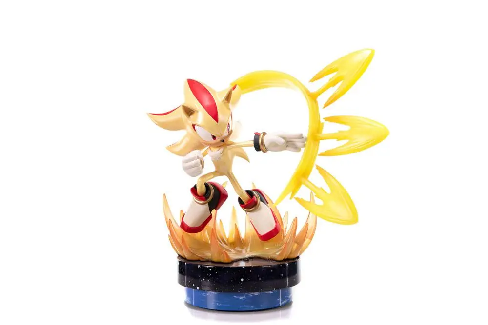 Sonic the Hedgehog Super Shadow szobor figura 50 cm termékfotó