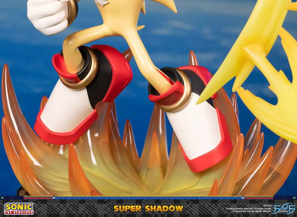 Sonic the Hedgehog Super Shadow szobor figura 50 cm termékfotó