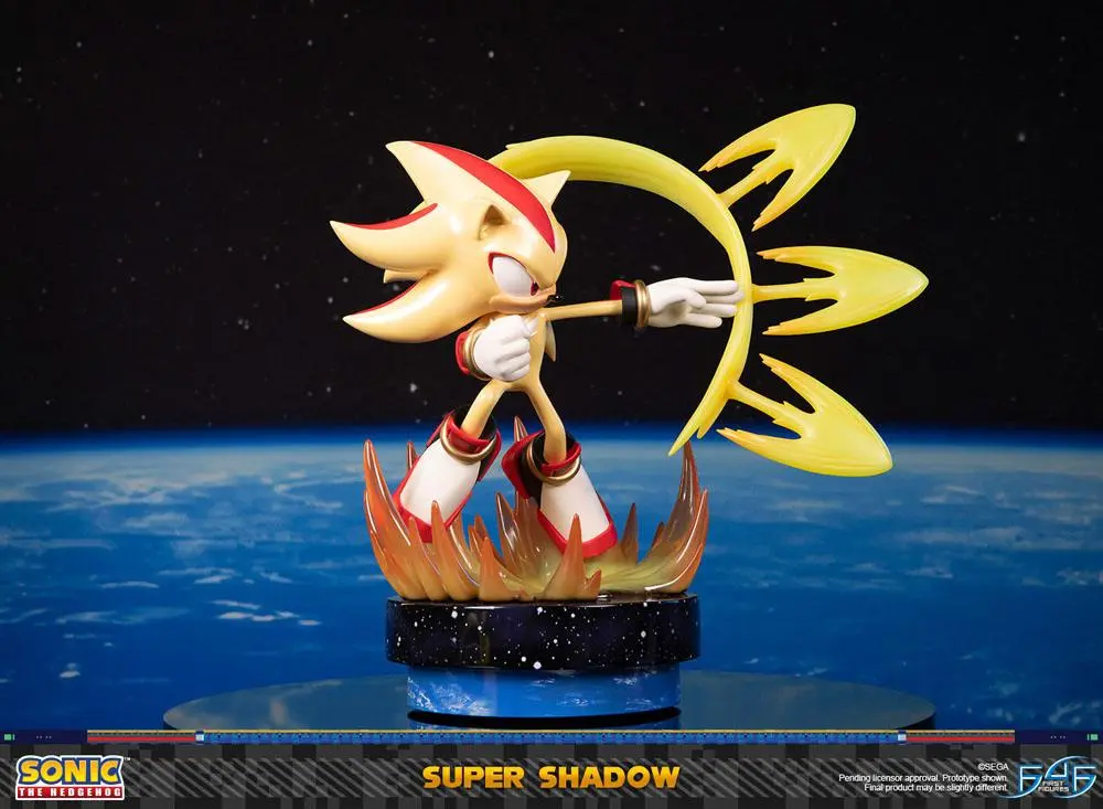 Sonic the Hedgehog Super Shadow szobor figura 50 cm termékfotó