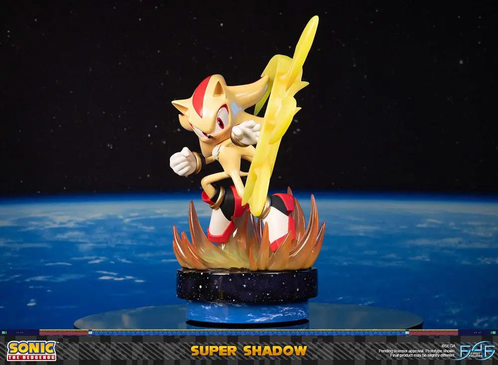Sonic the Hedgehog Super Shadow szobor figura 50 cm termékfotó