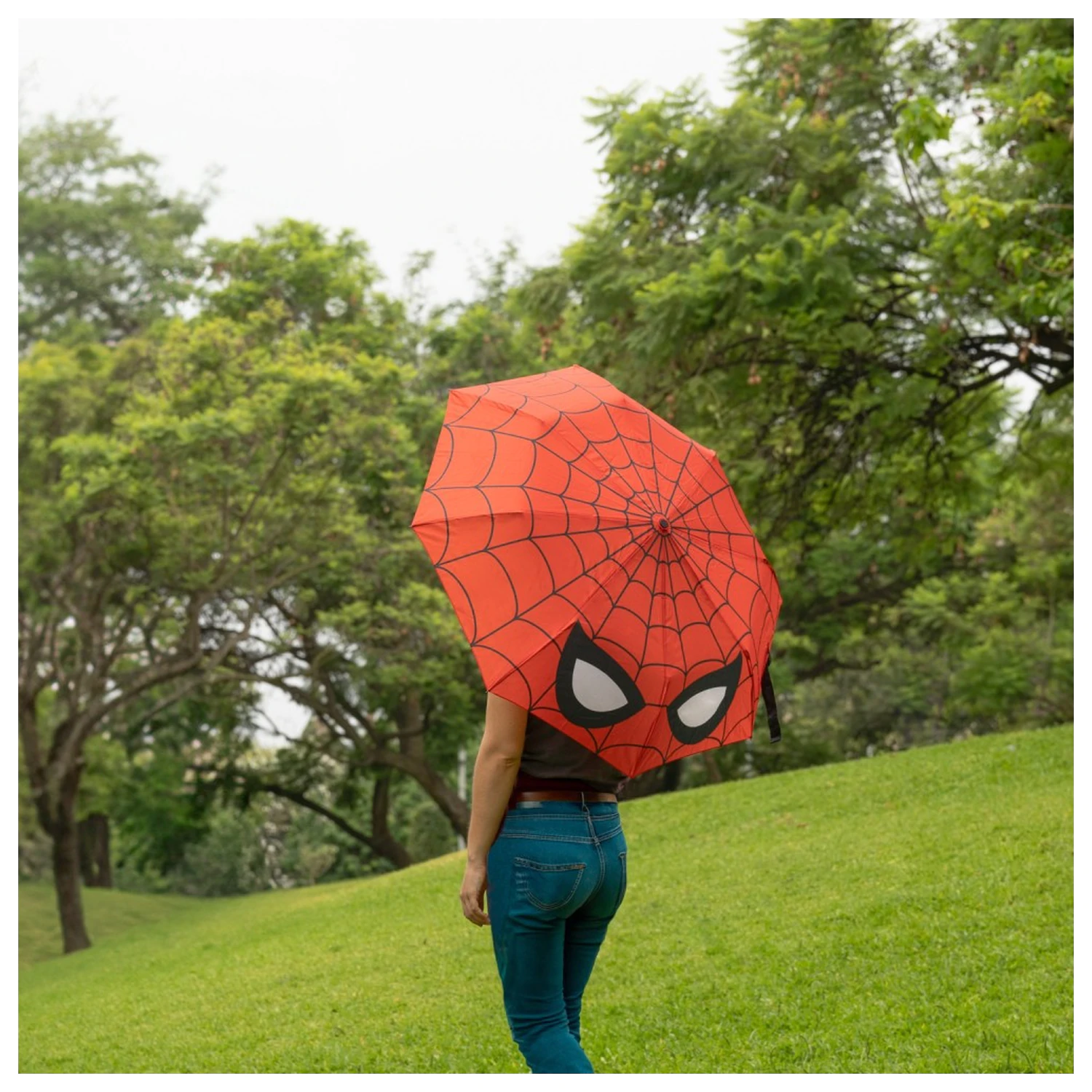 Spider-Man Foodie automatikusan nyitható-csukható esernyő termékfotó