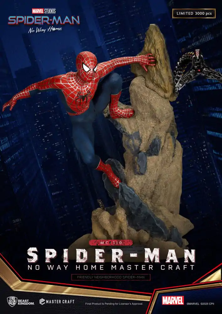Spider-Man: No Way Home Master Craft Friendly Neighborhood Spider-Man szobor figura 36 cm termékfotó
