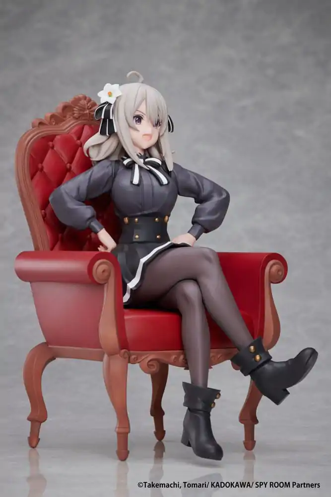 Spy Classroom 1/7 Lily PVC szobor figura  20 cm termékfotó