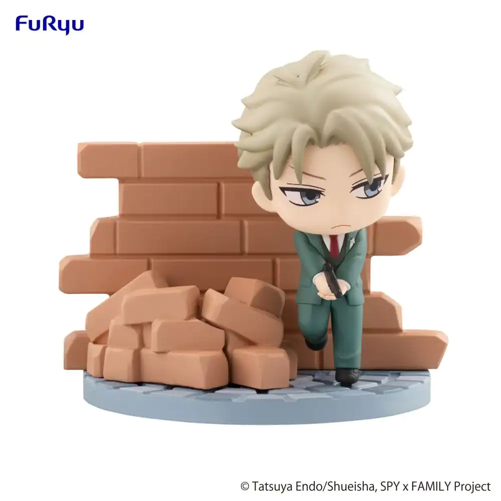 Spy x Family Hold figura Loid Forger PVC szobor figura 7 cm termékfotó