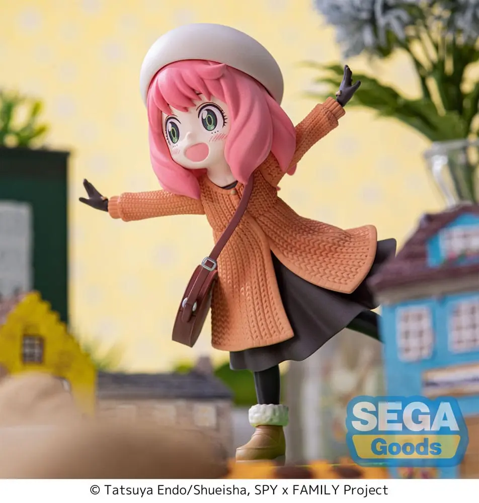 Spy x Family Luminasta Anya Forger Family Ooting PVC szobor figura 12 cm termékfotó