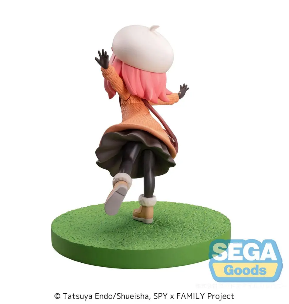 Spy x Family Luminasta Anya Forger Family Ooting PVC szobor figura 12 cm termékfotó