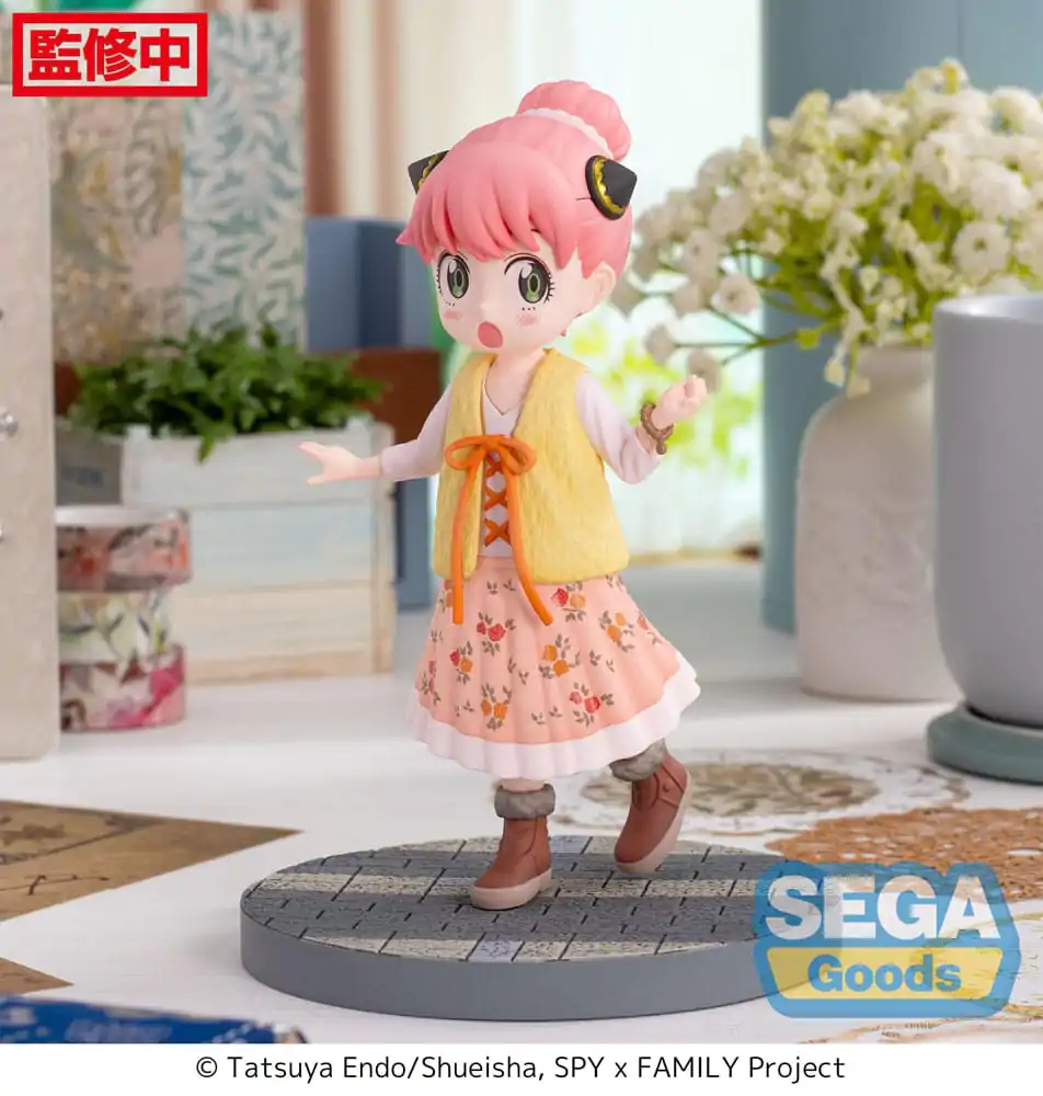 Spy x Family Luminasta Anya Forger Stylish Look Vol. 3 PVC szobor figura 15 cm termékfotó