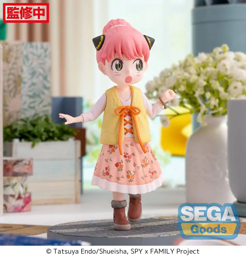 Spy x Family Luminasta Anya Forger Stylish Look Vol. 3 PVC szobor figura 15 cm termékfotó