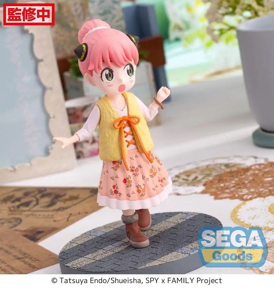 Spy x Family Luminasta Anya Forger Stylish Look Vol. 3 PVC szobor figura 15 cm termékfotó