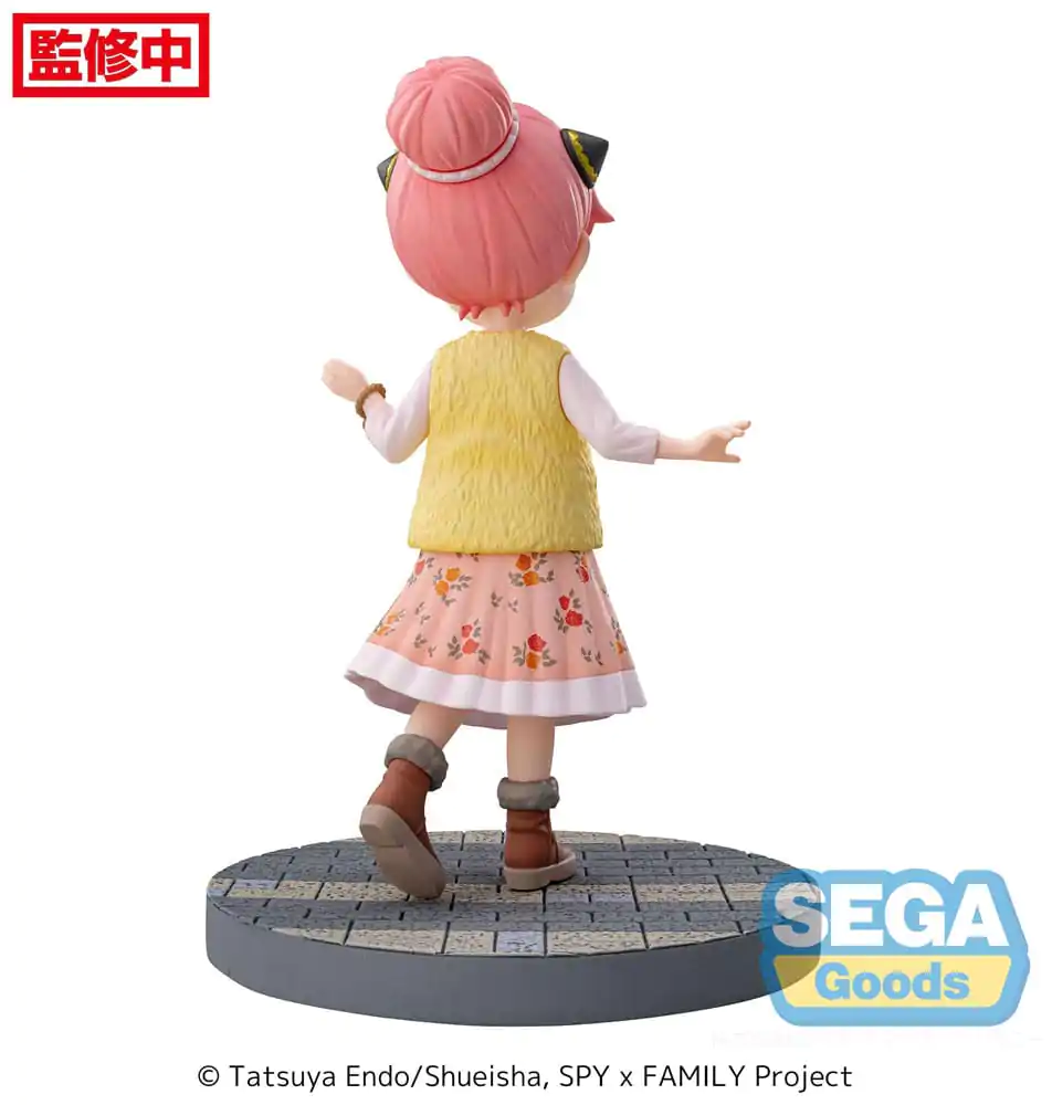 Spy x Family Luminasta Anya Forger Stylish Look Vol. 3 PVC szobor figura 15 cm termékfotó