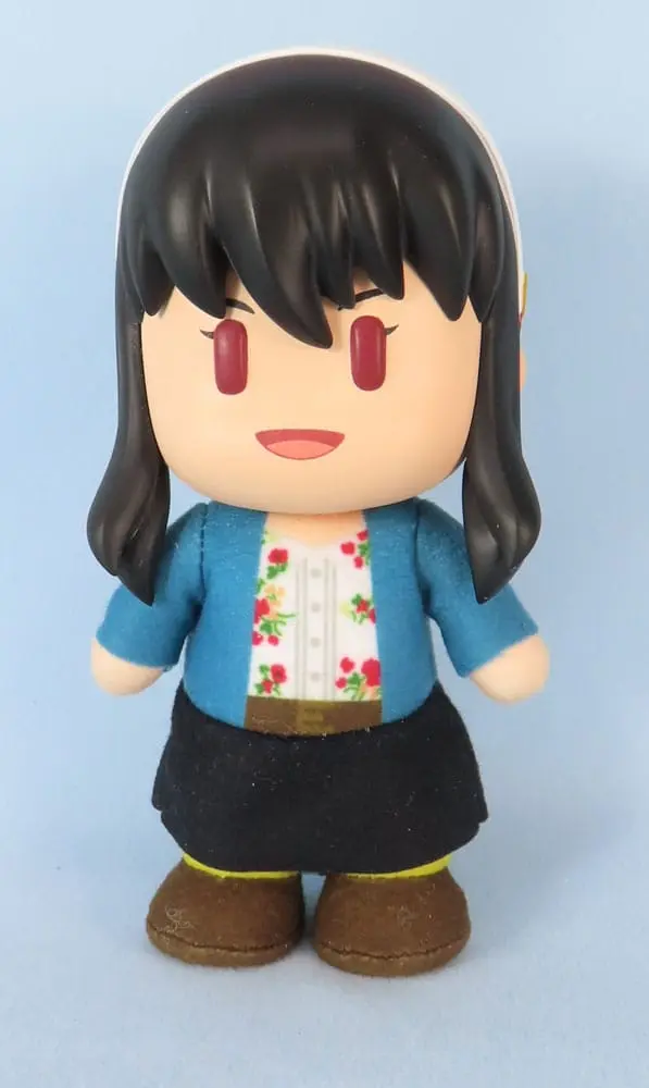 Spy x Family FigureKey Yor Forger Dress Movable plüss figura 11 cm termékfotó