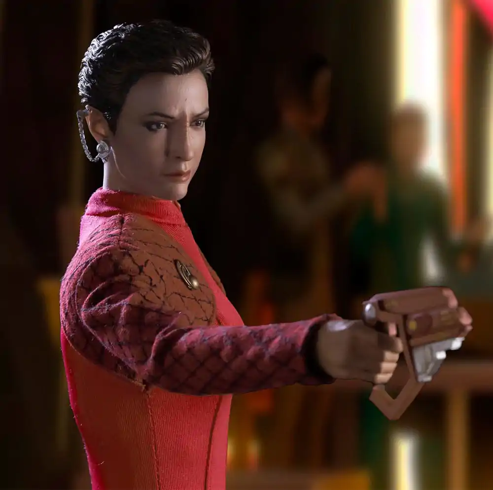 Star Trek: Deep Space Nine 1/6 Kira Nerys akciófigura 28 cm termékfotó